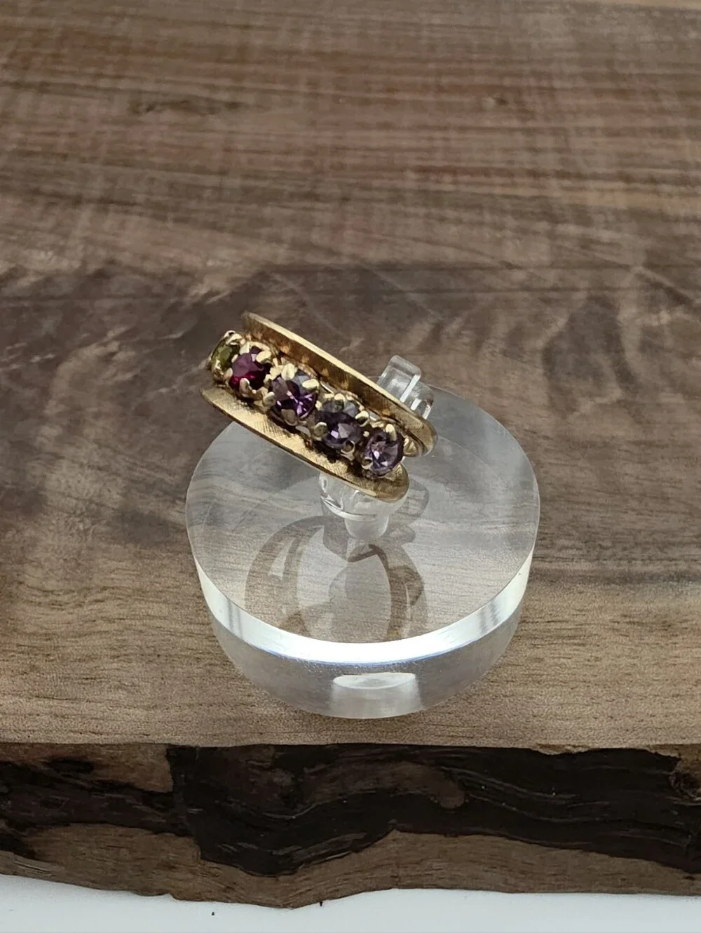 Vintage Gleamlight 14k Gold 6 Stone Split Shank Wide Textured Band Mothers Ring